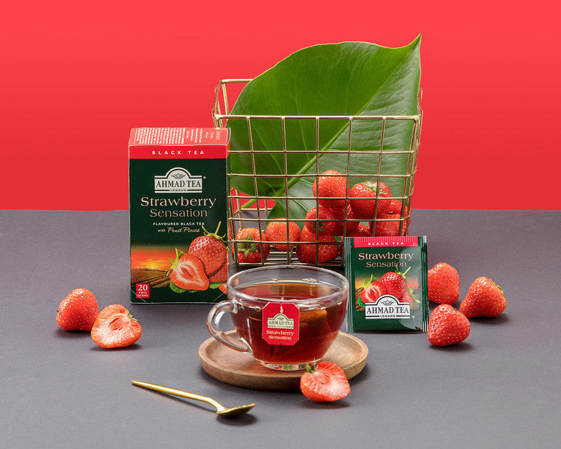 Strawberry Sensation 20 Teabags -  Lifestyle image